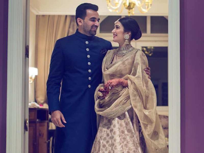 Sagarika Ghatge shares an adorable picture with Zaheer Khan on the couple's  first wedding anniversary