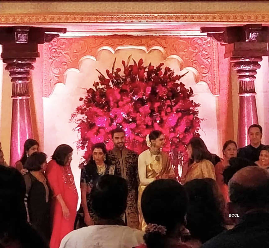 These new pictures from Ranveer and Deepika’s wedding party are not to be missed