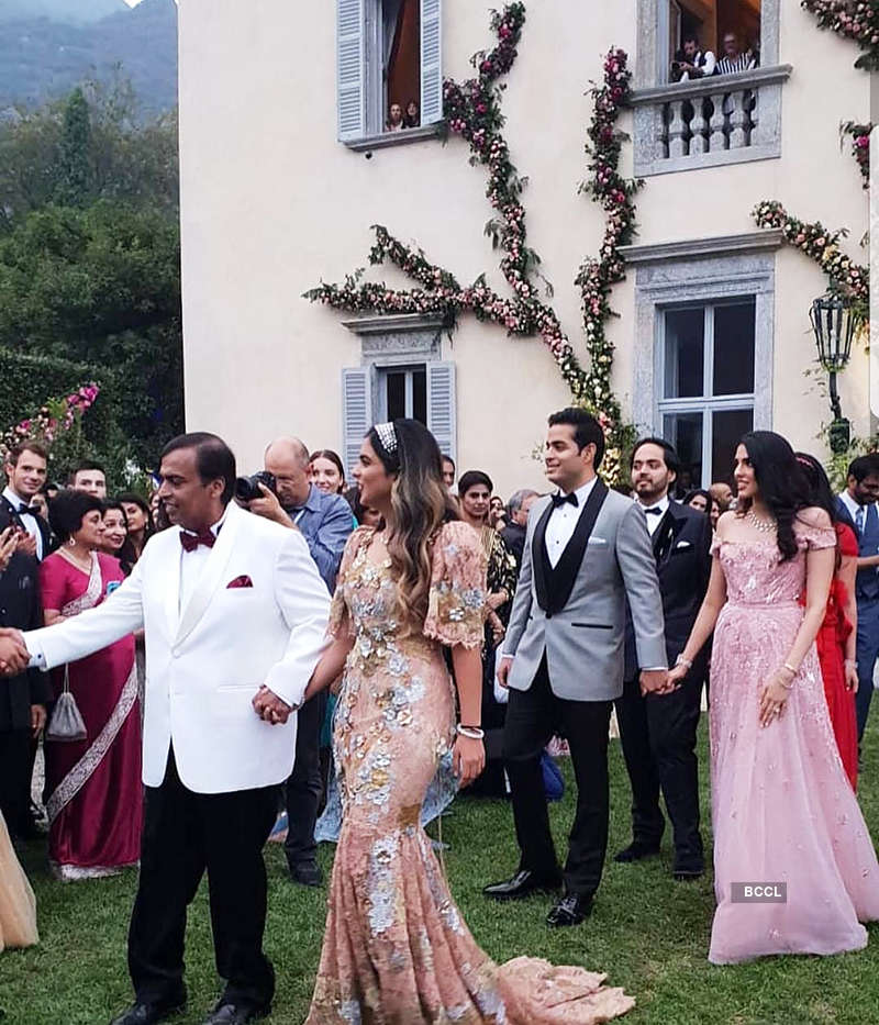 Isha Ambani’s wedding celebrations begin, Nita and Mukesh Ambani reach Udaipur