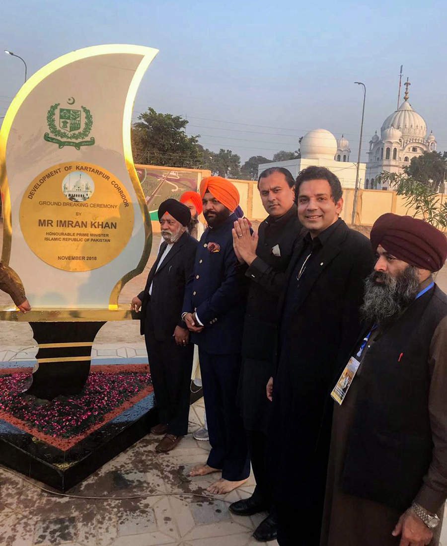 Pakistan lays foundation stone for Kartarpur corridor