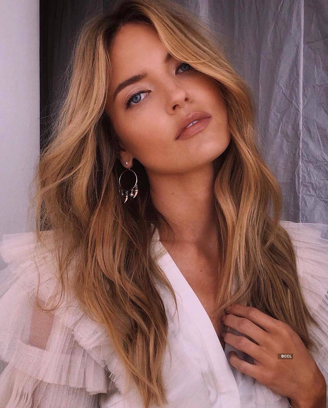 Scoliosis never stopped Martha Hunt from dreaming