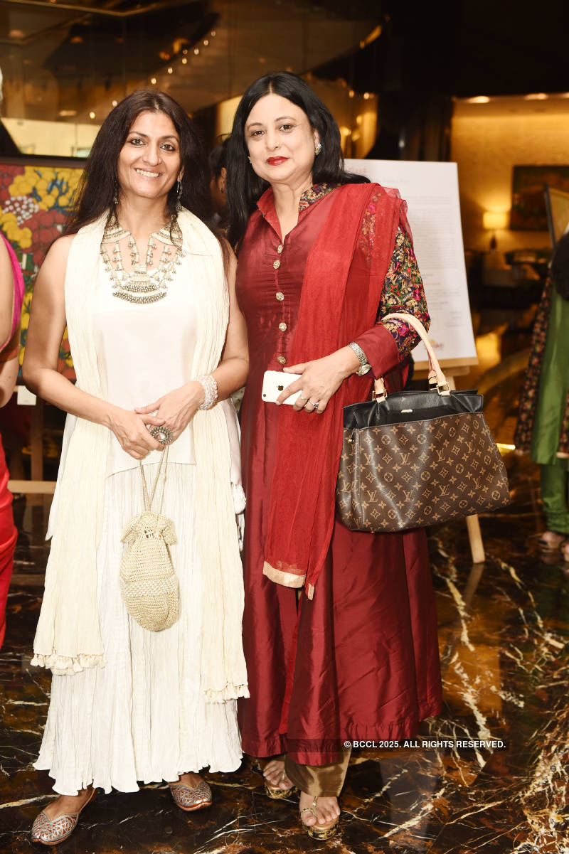 Aditi Rao Hydari attends Vallery Puri's art exhibition