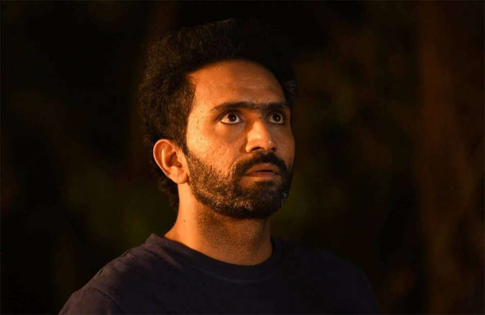 Oru-Kaatil-Oru-Paykappal2