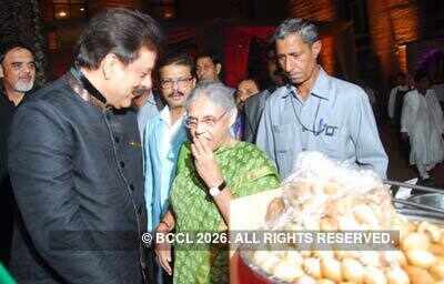 Sahara India Dinner party