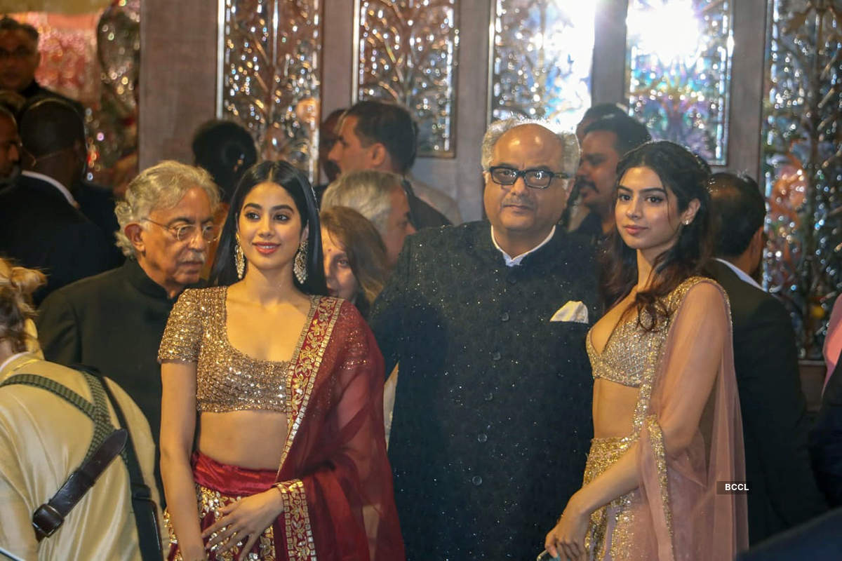 Isha Ambani and Anand Piramal's wedding pictures