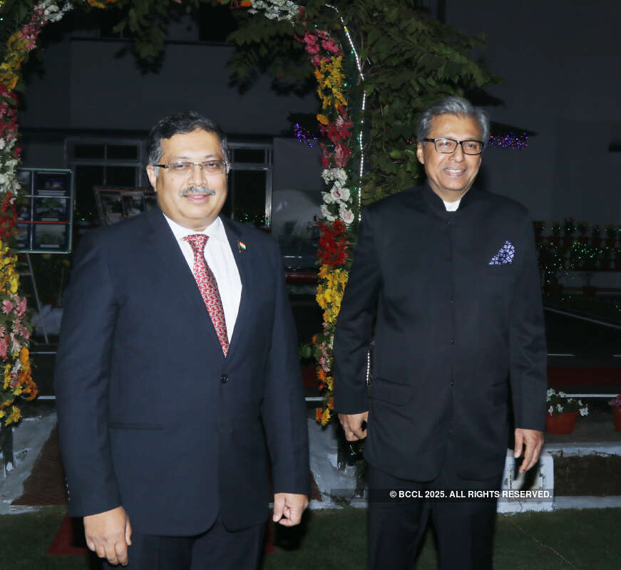 Ronen Roy and Renji Thomas