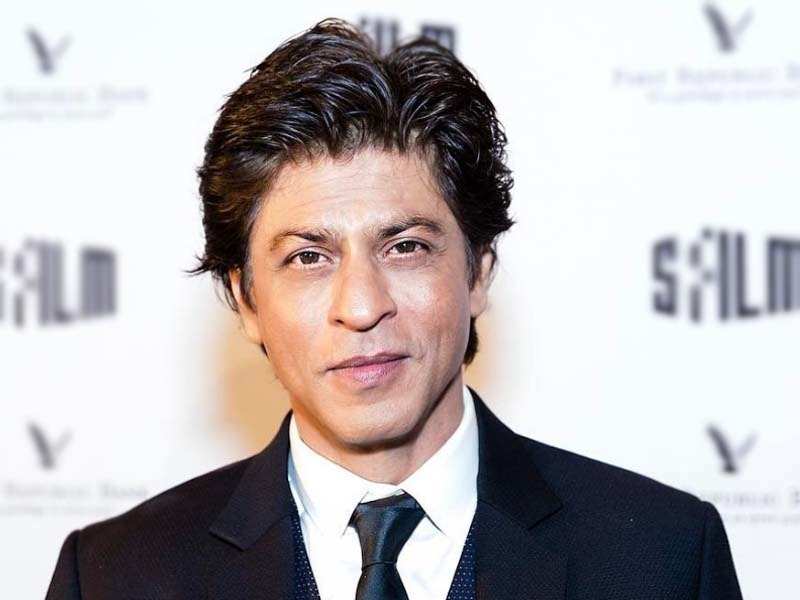 Shah Rukh Khan reveals that he is conscious to wear shorts in public