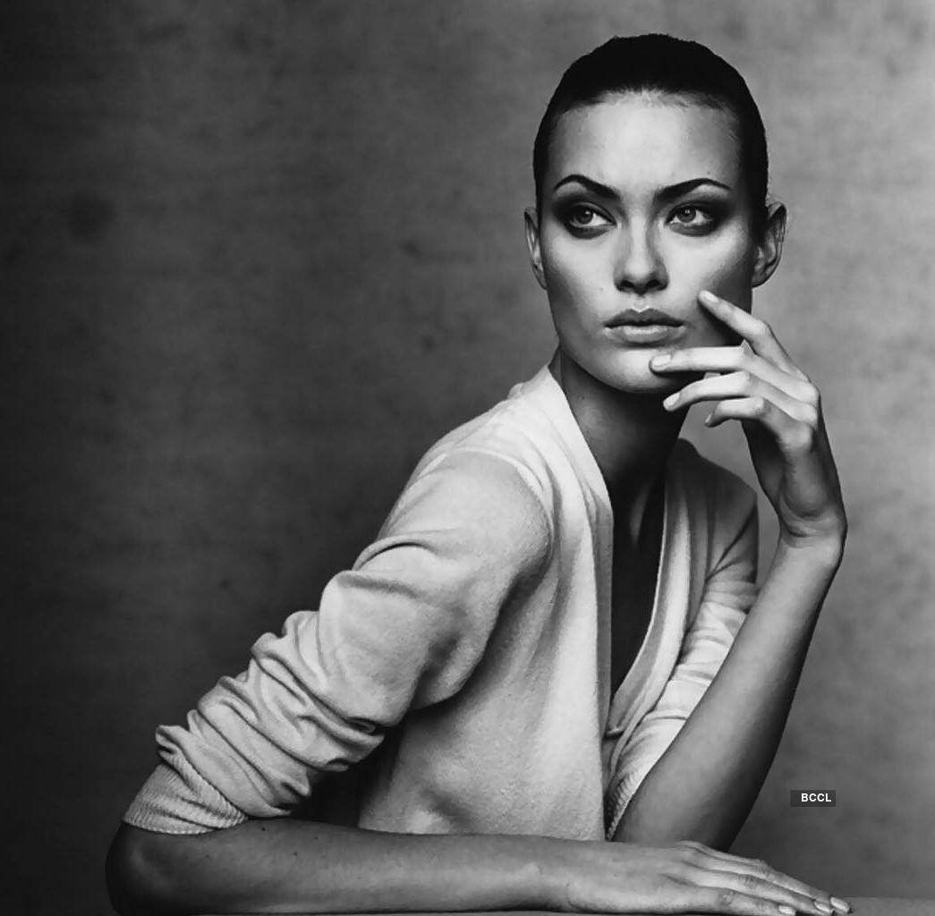 90s supermodel Shalom Harlow is back on the runway