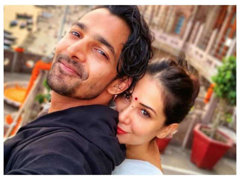 Harshvardhan Rane confirms he is dating Kim Sharma