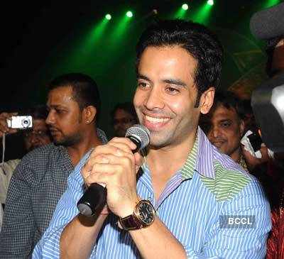 Tusshar promotes 'Golmaal 3'