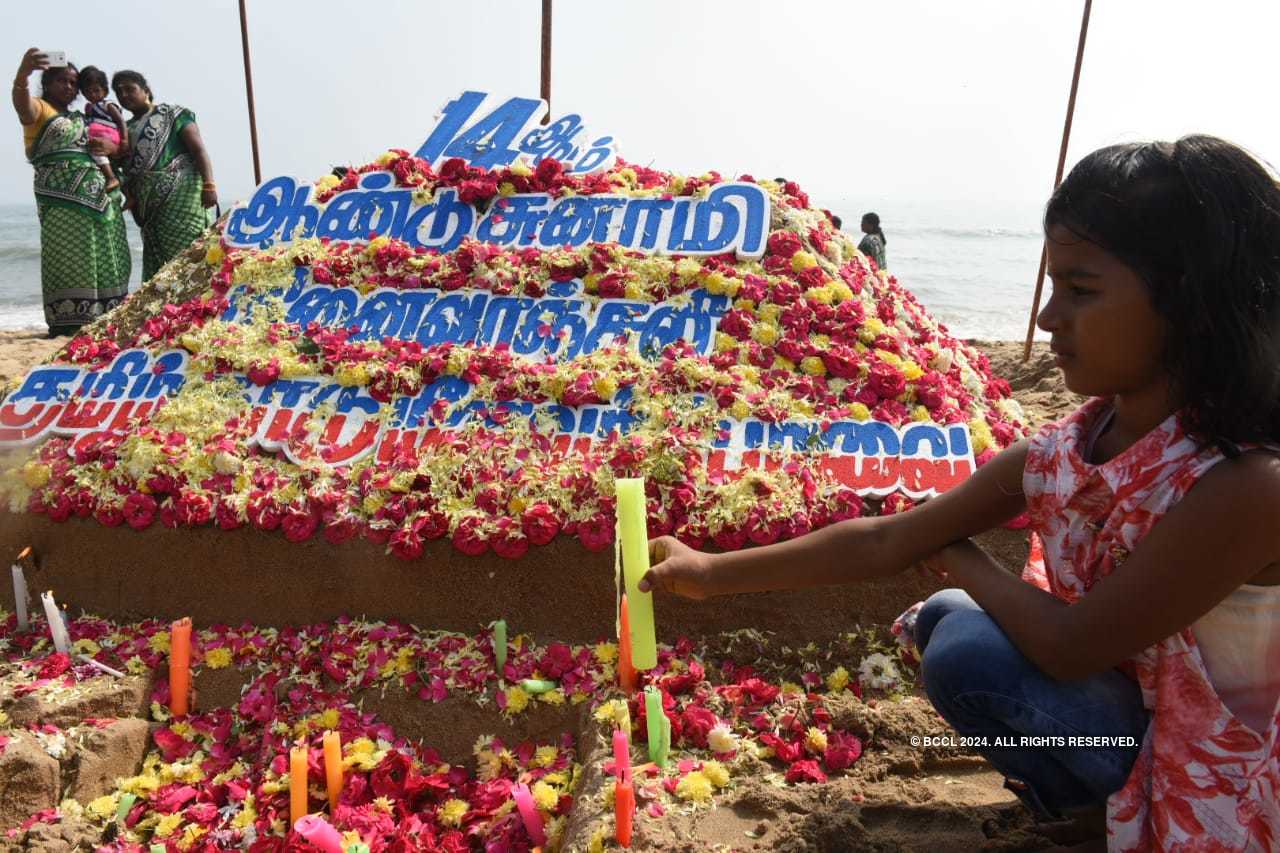 Hundreds of people pay homage to 2004's Tsunami victims in Chennai