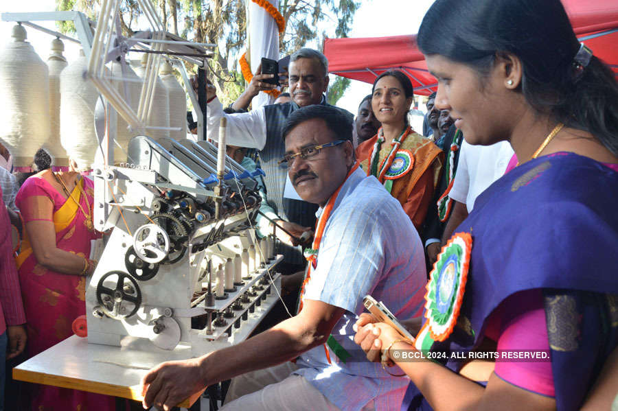 Khadi Utsav 2019 kickstarts in Bengaluru