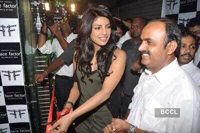 Piggy at Rajesh Patil's studio opening