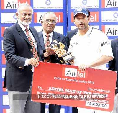 Sachin receives 'Man of the Match' Award