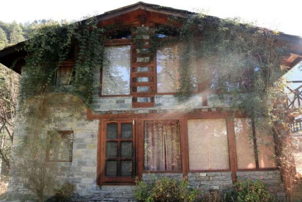 These amazing stays in Himachal Pradesh are as close as you can get to Shangri-La These amazing stays in Himachal Pradesh are as close as you can get to Shangri-La