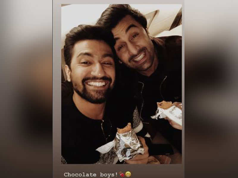 "Chocolate boys" Vicky Kaushal and Ranbir Kapoor's latest selfie is simply unmissable