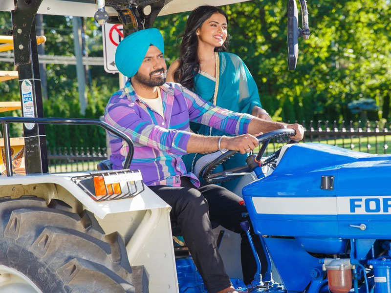 Pic: Gippy Grewal and Simi  Chahal look content in the still from ‘Manje Bistre 2’