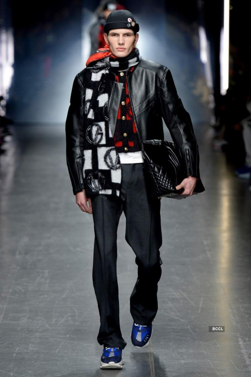 Milan 2019 Men’s Fall Collections: Versace