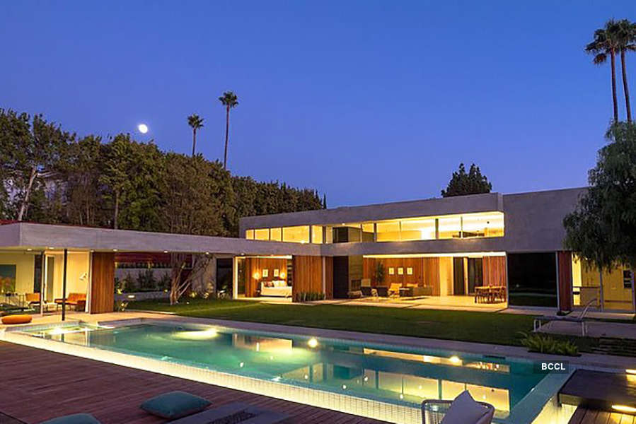 Inside pictures from Priyanka Chopra and Nick Jonas’ $6.5 million Los Angeles mansion