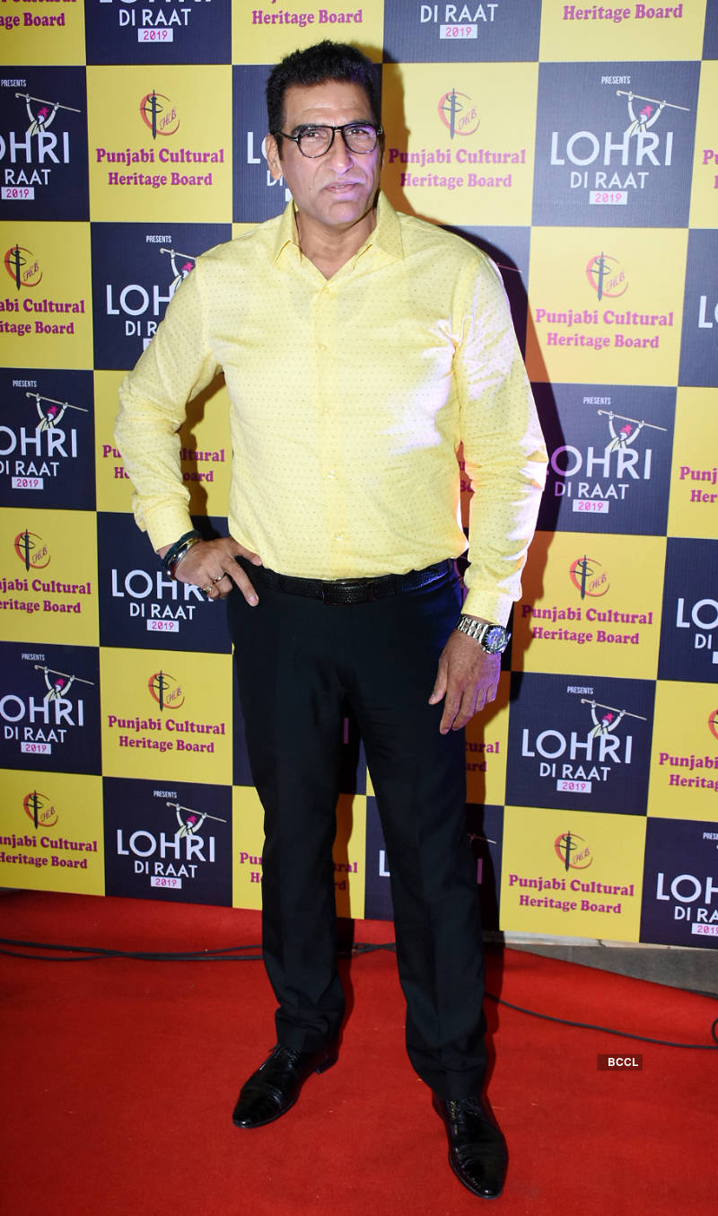 Rajkummar Rao, Aparshakti Khurana and other celebs celebrate Lohri at an event