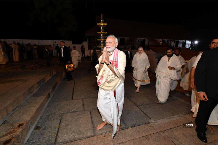 PM Modi offers prayers at Sree Padmanabhaswamy temple