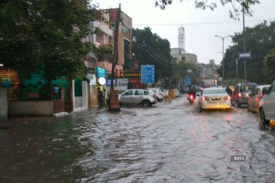 Heavy Rain Lashes Delhi-NCR Photogallery - ETimes