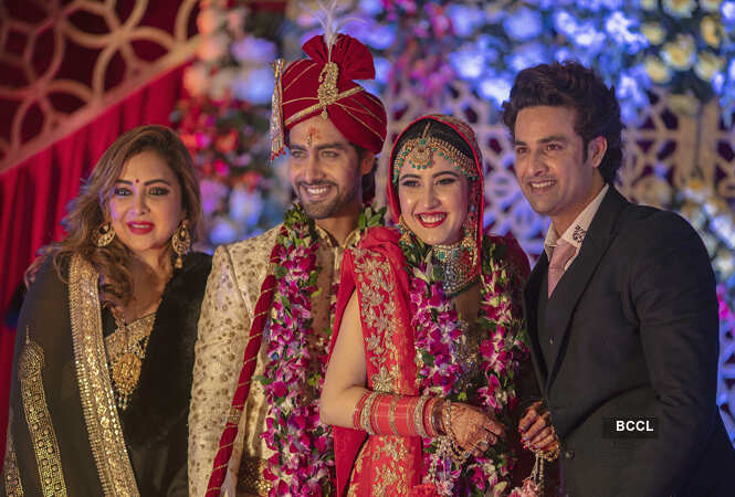 Rohit Purohit and Sheena Bajaj are officially husband and wife pic photo