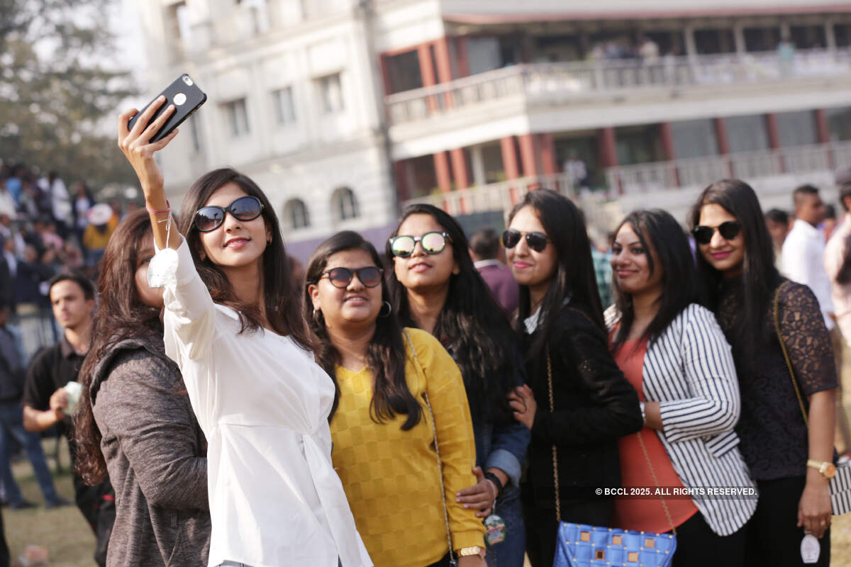 Royal Calcutta Turf Club members enjoy Derby Day to the fullest