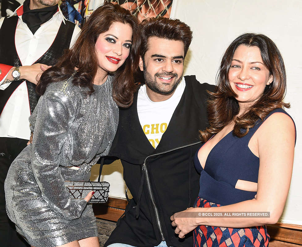 Inside pictures from Dabboo Ratnani’s starry calendar launch