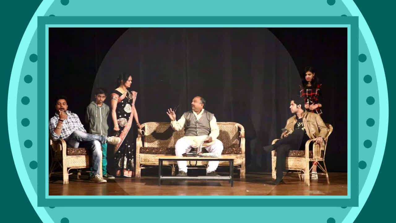 Badalte Rishtey: Money changes equations in Radhe's life at Tribal Museum