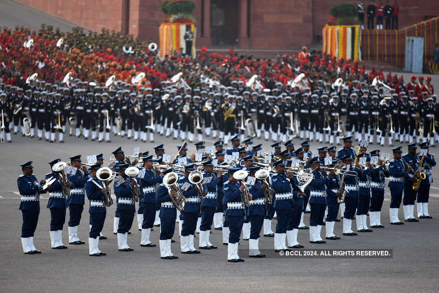 Beating the Retreat enthrals the audience