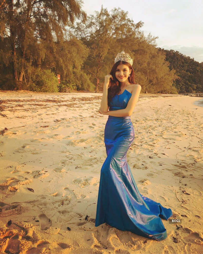 M Ja Seng's pictures