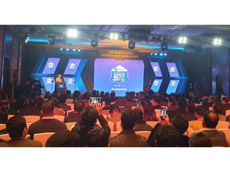 The Times of India hosted the inaugural edition of the 'Gadgets Now Awards' to honour the finest devices launched during 2018