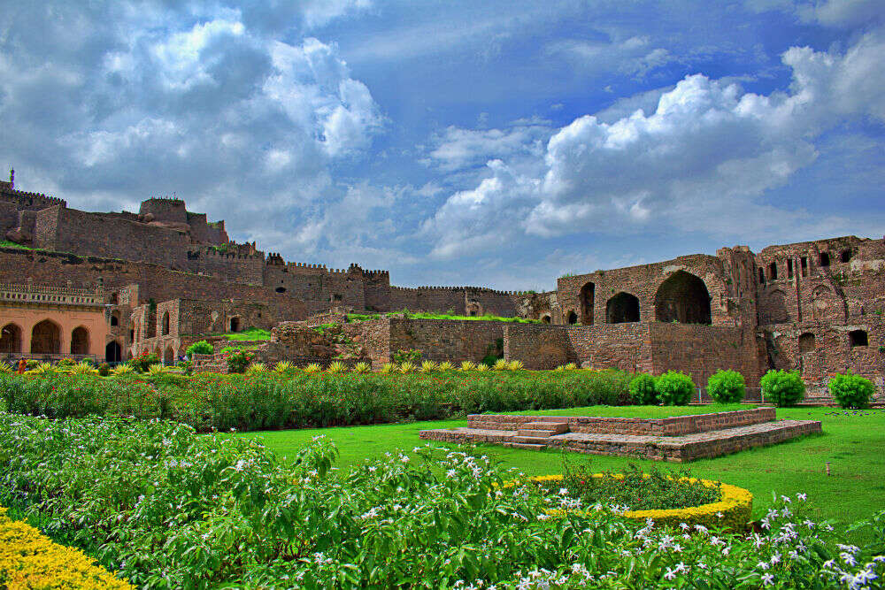 Ban on smoking in Telangana heritage and tourist sites Ban on smoking in Telangana heritage and tourist sites