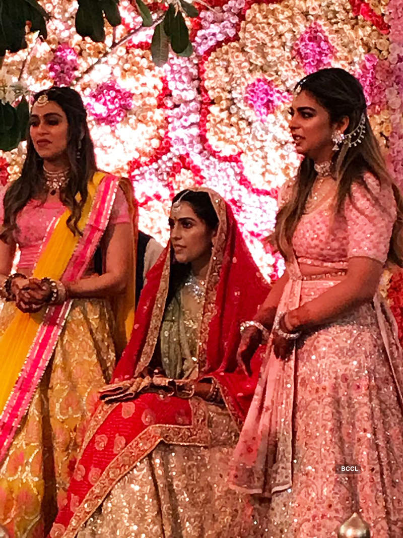 Akash Ambani-Shloka Mehta's wedding celebrations begin with Falguni Pathak’s special performance