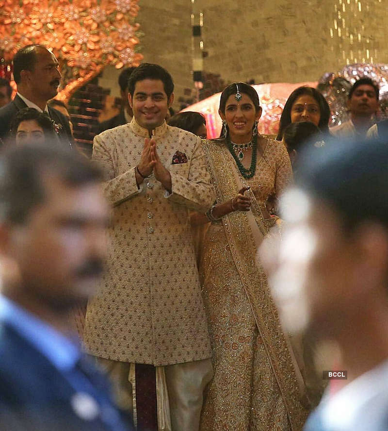 Akash Ambani-Shloka Mehta's wedding celebrations begin with Falguni Pathak’s special performance