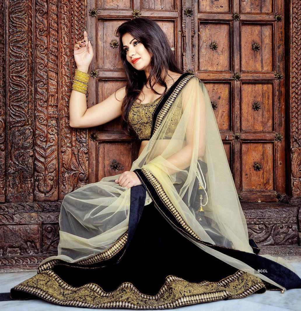 Meet Geet Gambhir, this Punjabi actress' fashion spree is goals...