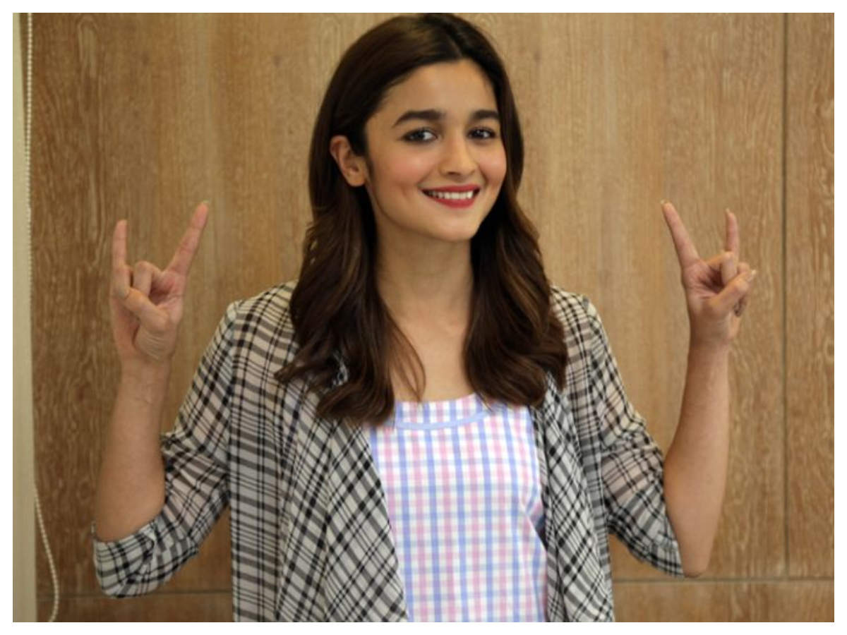 When Alia Bhatt carried music CD to parties for her own entertainment