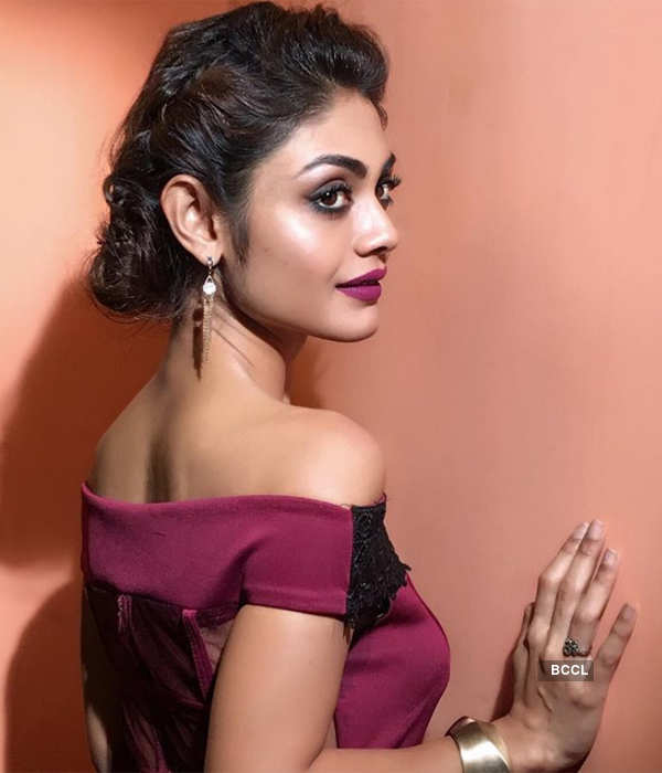 TV star Sreejita De shows off her bikini bod at -10°C temperature