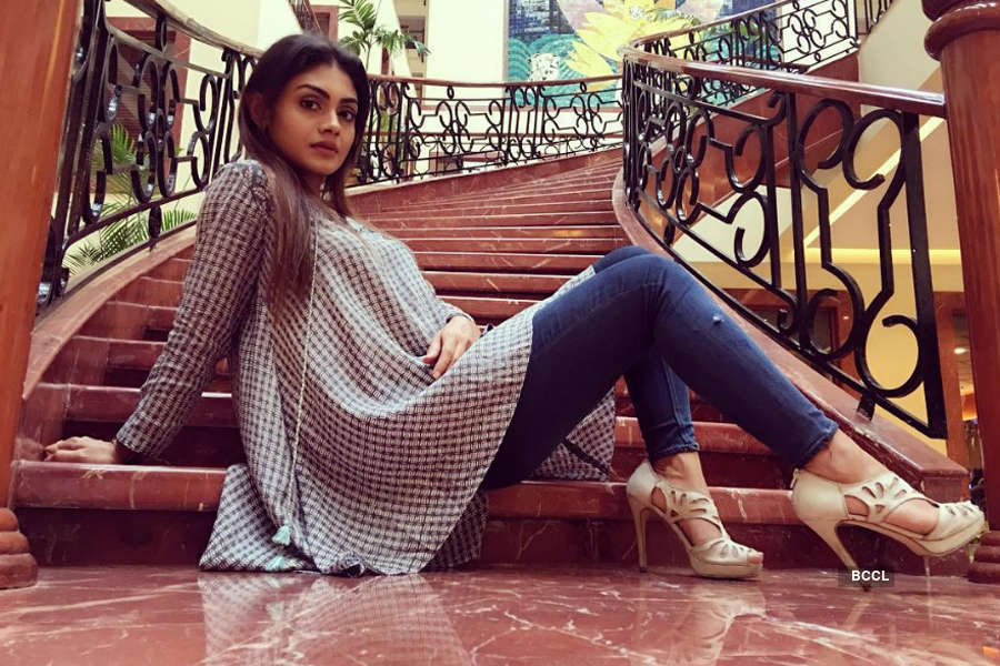 TV star Sreejita De shows off her bikini bod at -10°C temperature