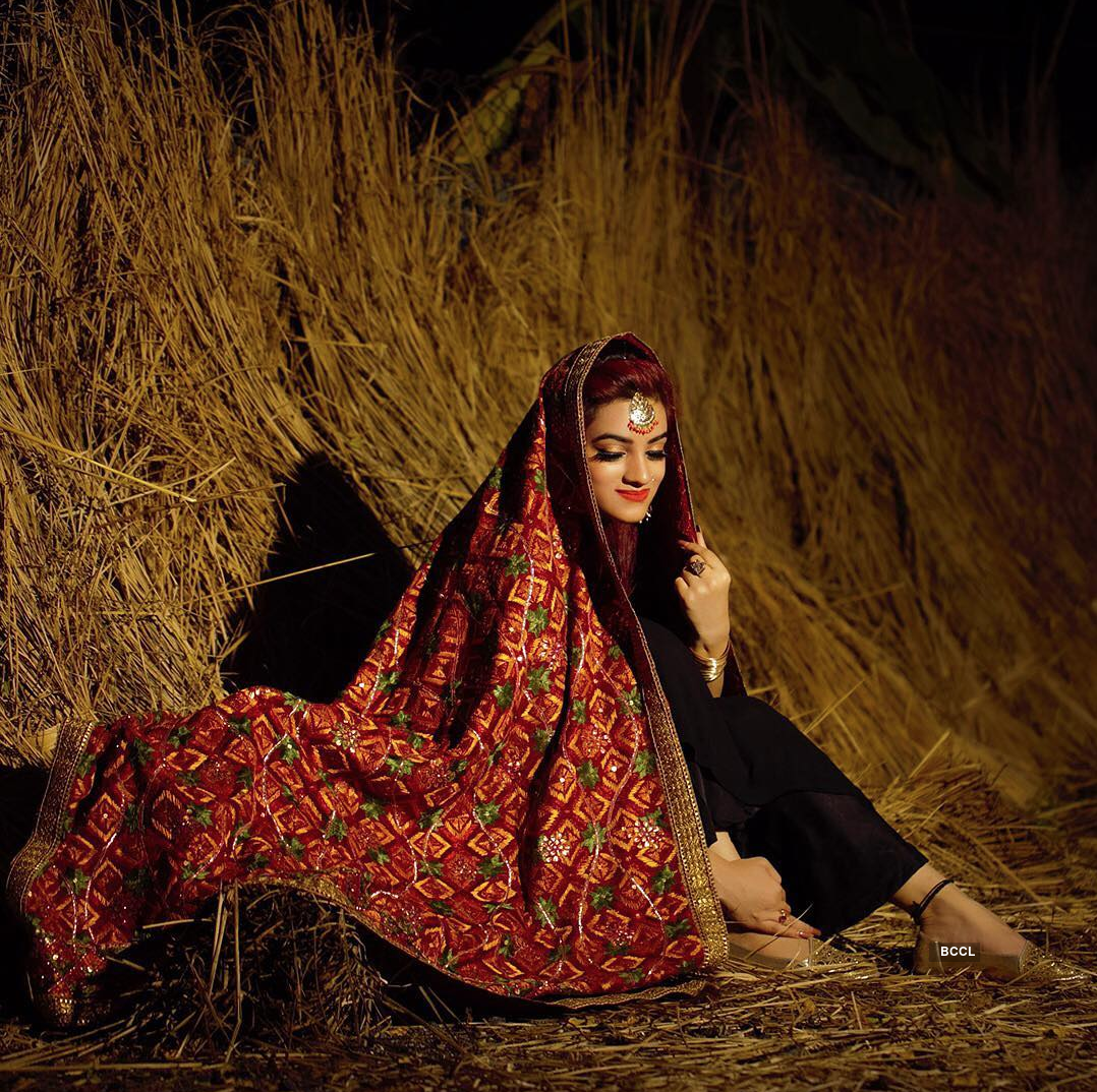 Glamorous pictures of Punjabi singer Asmita Garg aka Akira...