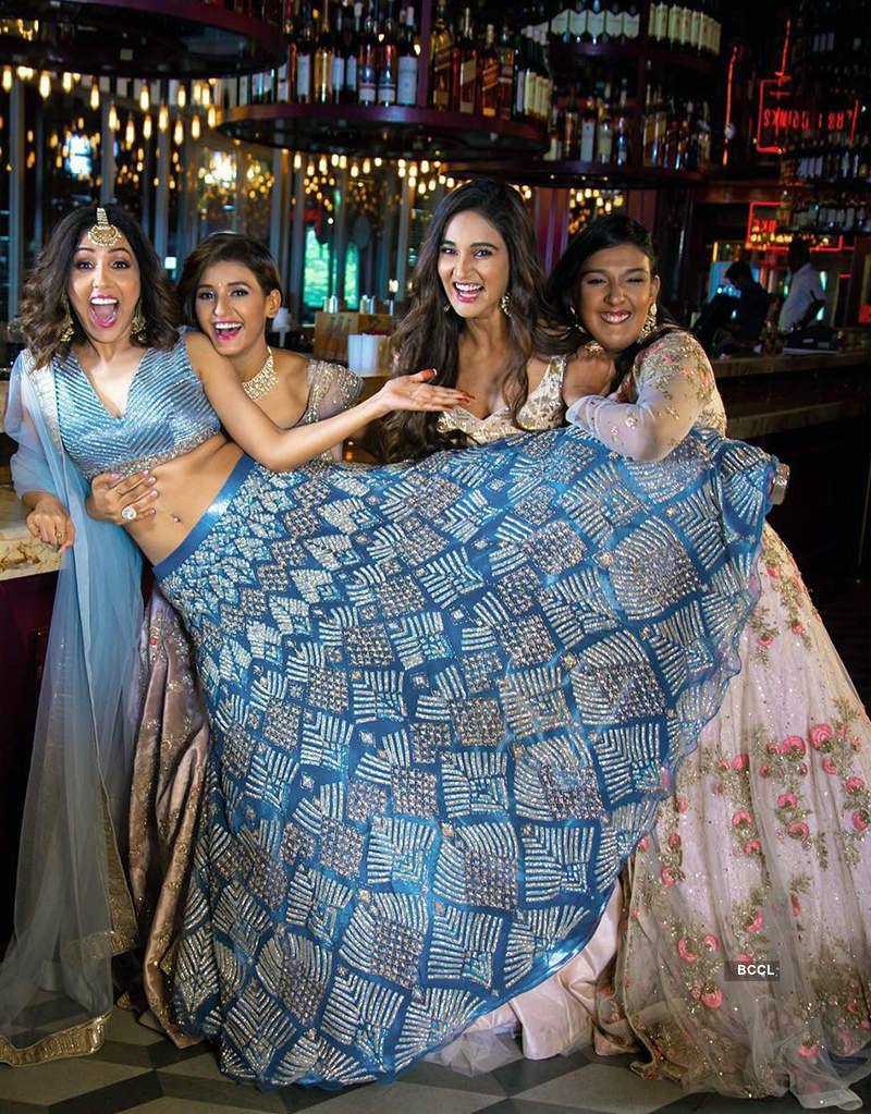 First pictures from Neeti Mohan and Nihaar Pandya's wedding