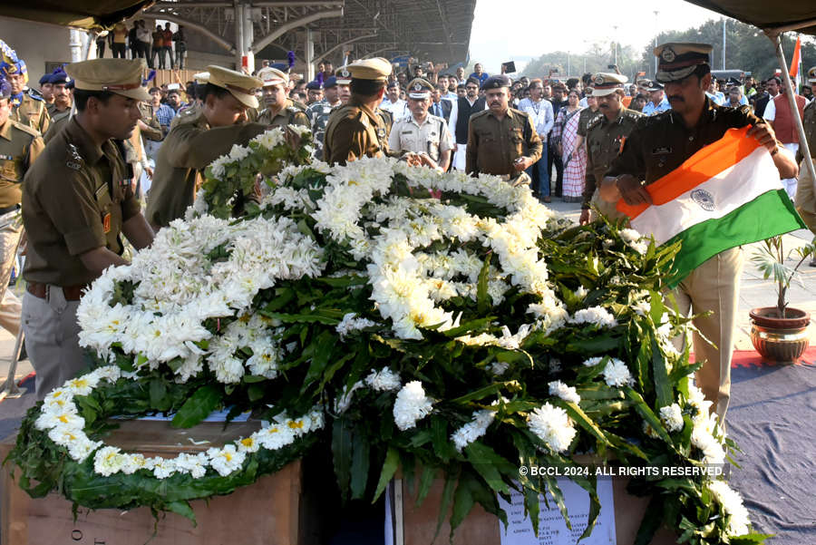 Nation salutes martyrs of Pulwama terror attack