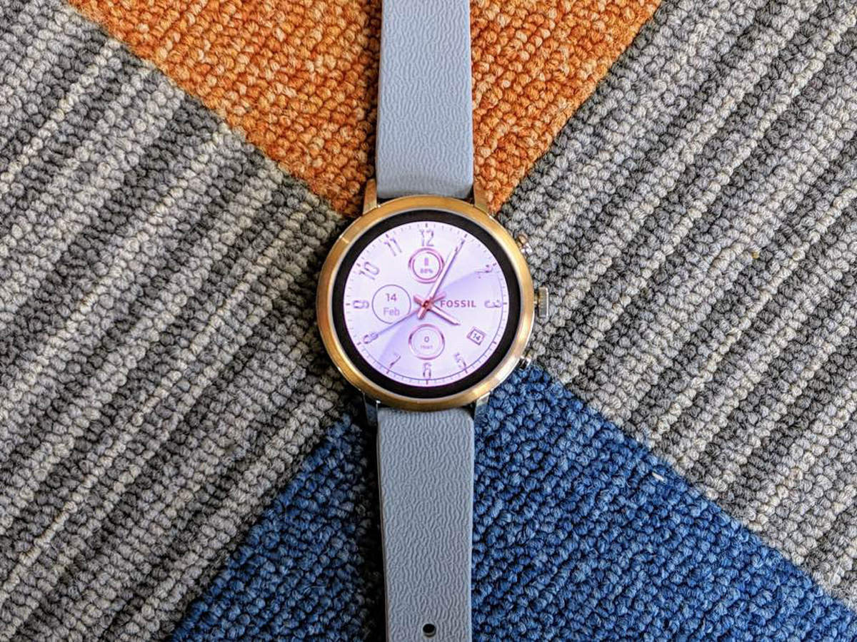 new q women's venture gen 4 hr stainless steel bracelet touchscreen smart watch 40mm