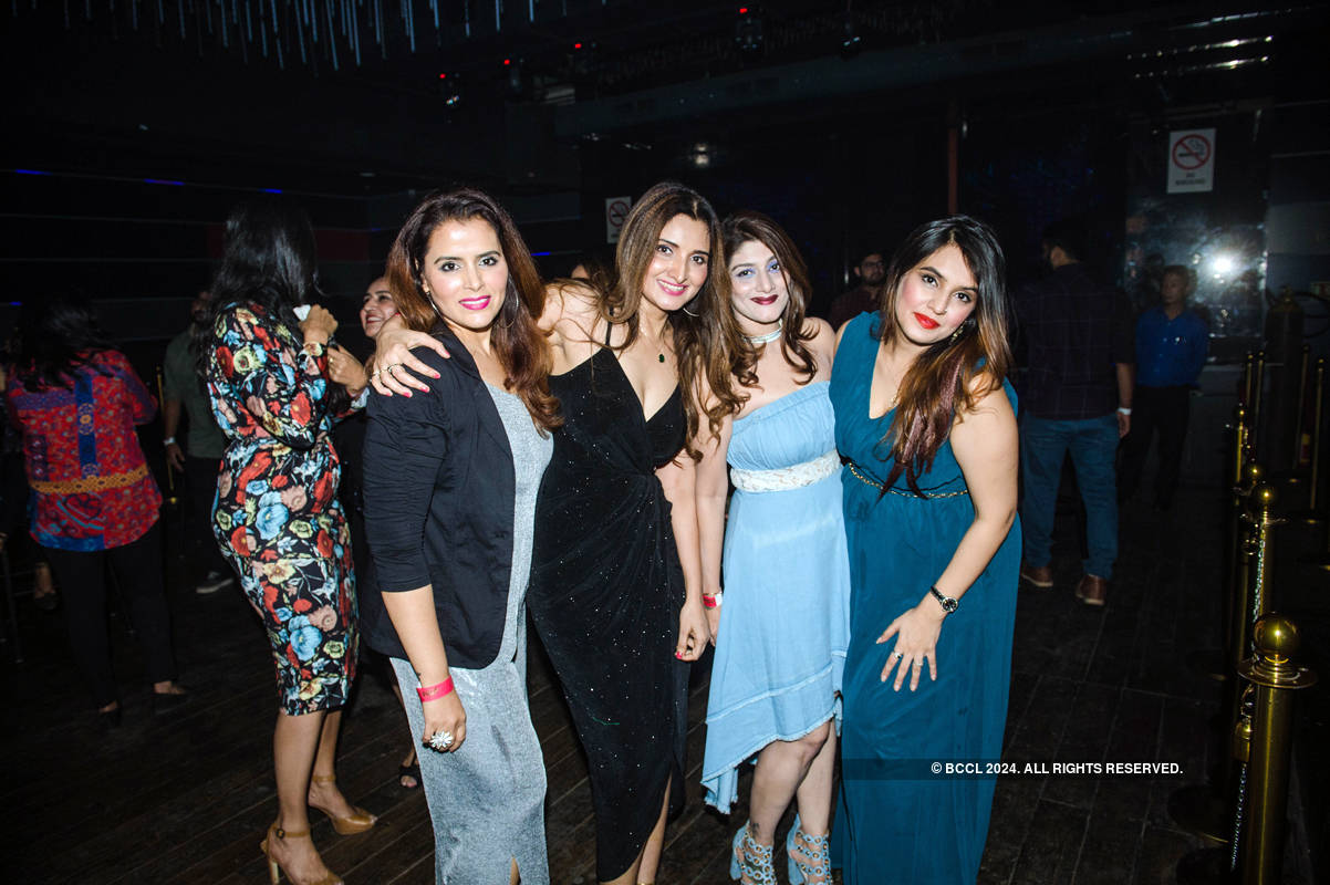 TV stars attend Smriti Khanna’s birthday party