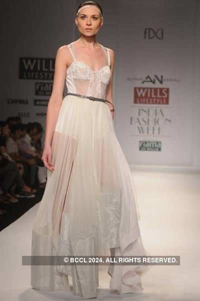 WIFW '11: Alpana & Neeraj