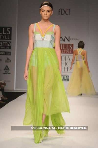 WIFW '11: Alpana & Neeraj