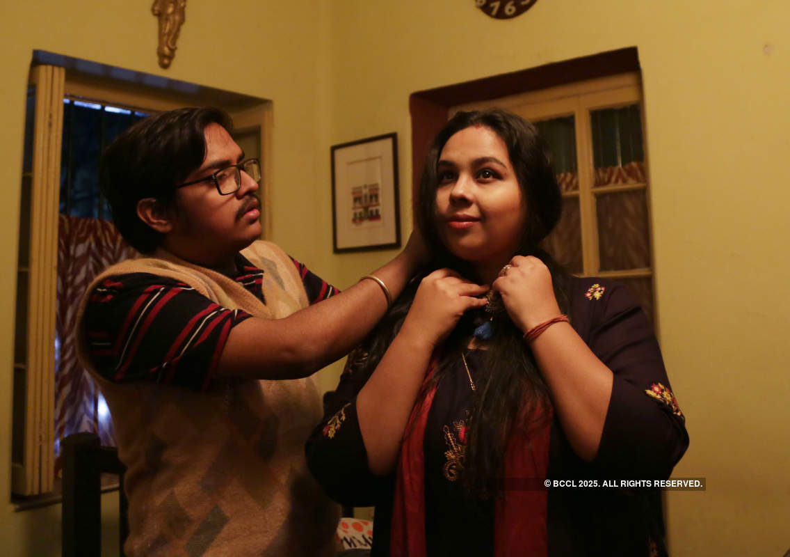 32, Aswini Dutta Road: A play