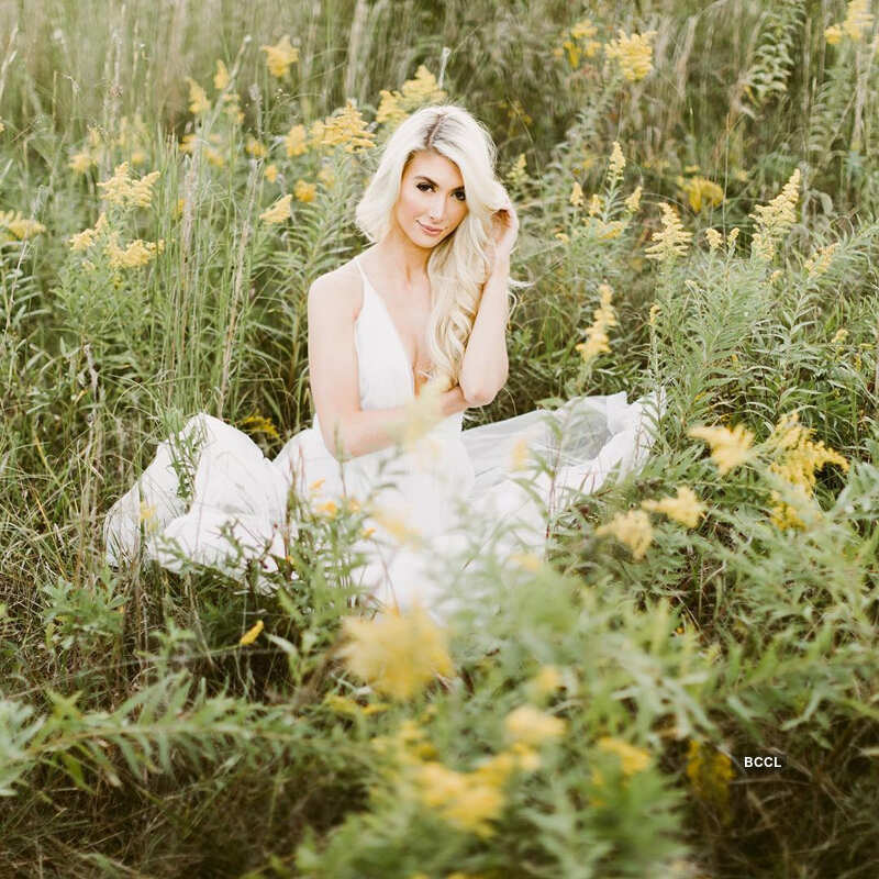 Jordan Elizabeth's pictures