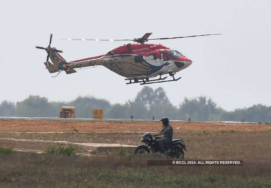 Aero India 2019: Pilots perform death-defying stunts